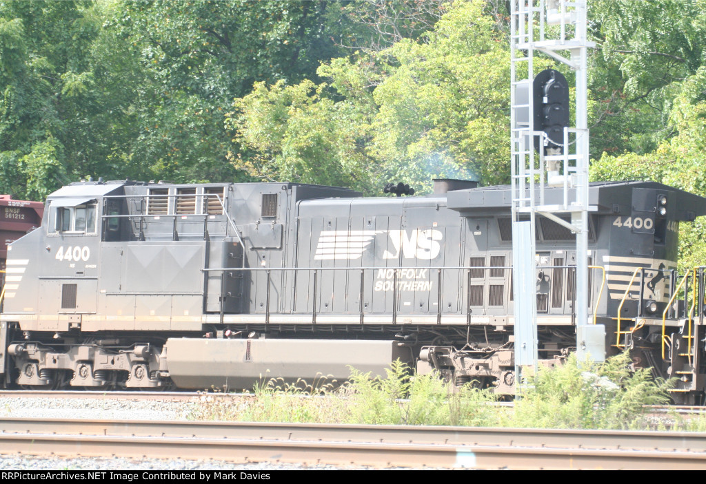 NS 4400